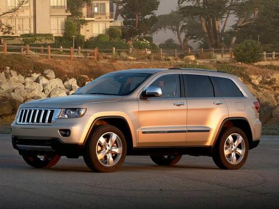 JEEP GRAND CHEROKEE 2013 1C4RJFBG8DC647588 image